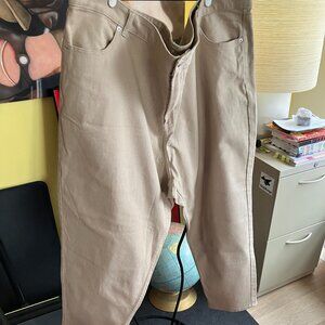 Divided Loose Fit Jeans